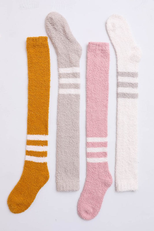 Cozy Retro Cutie Knee-High Boucle Socks